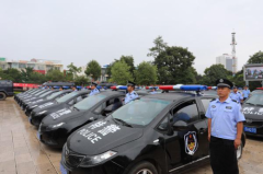 左中右配套公务车改革 助力昆明警方巡特一体化建设 左中右配套公务车改革 助力昆明警方巡特一体化建设