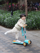乐贝童车从未止步——只为探索更安全更好玩的儿童车 乐贝童车从未止步——只为探索更安全更好玩的儿童车