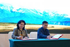 和田地区召开文旅融合发展座谈会暨宣传推介会 和田地区召开文旅融合发展座谈会暨宣传推介会